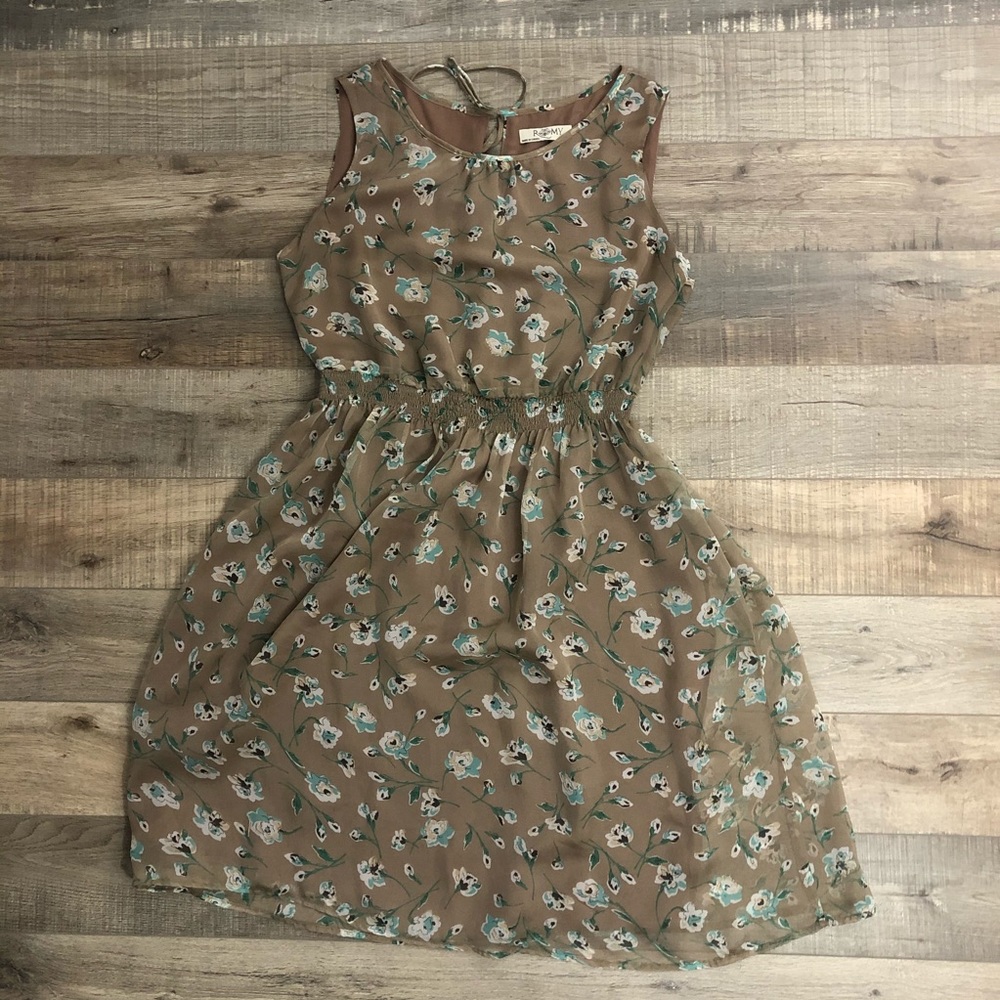 Romy Dark Beige Floral Dress